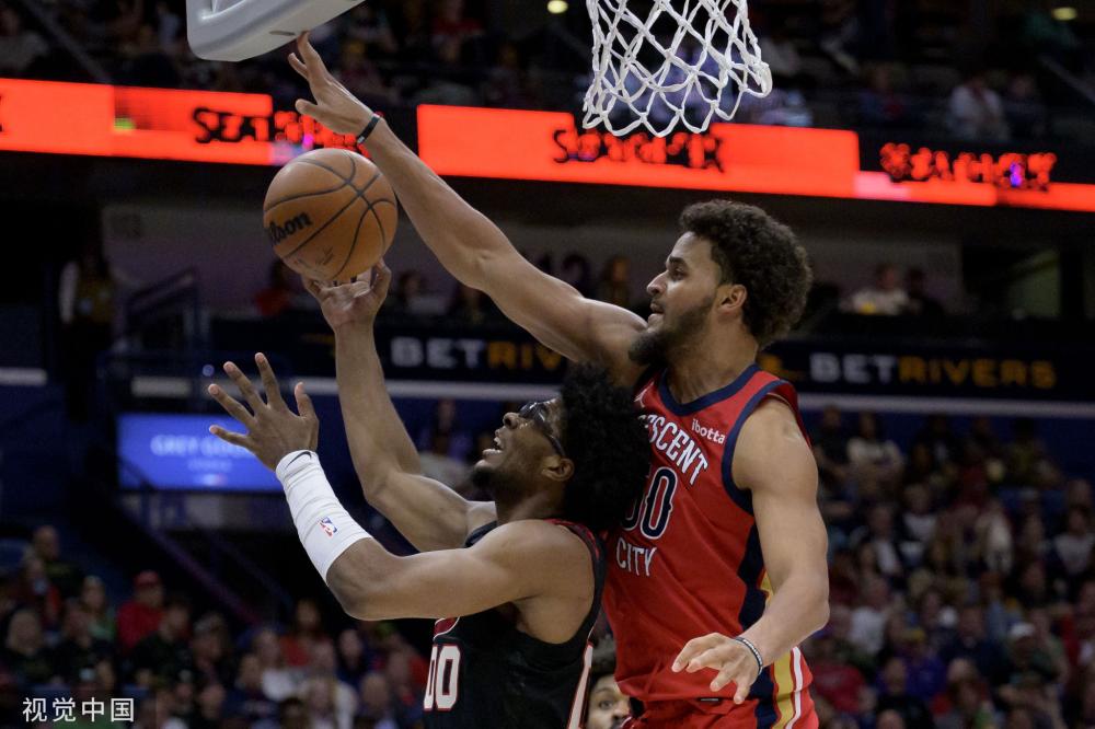 并在国际舞 并在国际舞